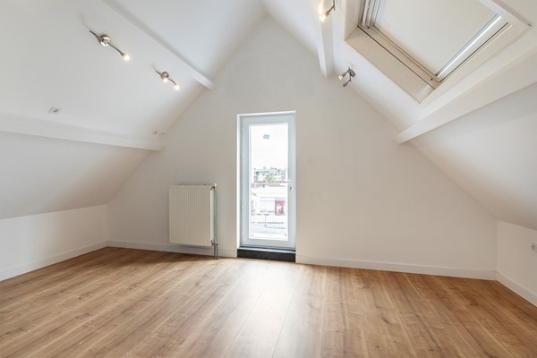 Medium property photo - Spoorsingel 74B02, 3033 GP Rotterdam